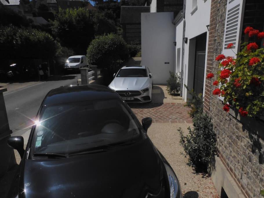 Gite Le Doris Avec Place De Stationnement Privee Incluse Étretat Exteriör bild